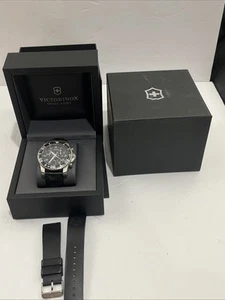 Victorinox Maverick II Swiss Army 24143 Chtonograph Herrenuhr mit neuer Batterie! - Bild 1 von 14