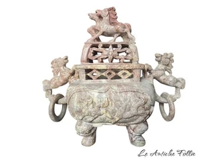 Oriental censer in hard stone carved with horses – 20th century China - Picture 1 of 10