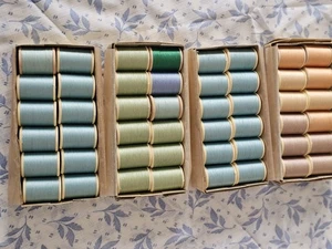 Nähgarn 4 X 12 Garnrollen - Bild 1 von 4