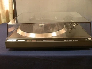 TECHNICS SL1400mk2 Refurbished and Adjusted - Picture 1 of 10