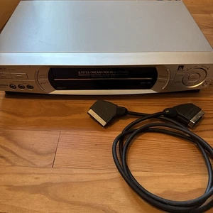 Sharp VC-FH3GM Videorecorder Videorecorder mit Aufnahme 6 Köpfe getestet - Bild 1 von 12