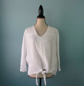 Taglia: S BEACH LUNCH LOUNGE COLLECTION blusa bianca scollo a V cravatta davanti donna - Foto 1 di 11