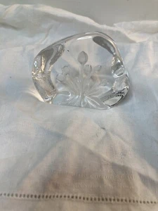 Darlington Crystal Paperweight Crystal 24% lead Flowers Collectable Gift Decor - Picture 1 of 6