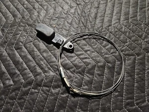 Oem Porsche 944 951 Turbo S S2 Hood Pop Realease Cable - Picture 1 of 5