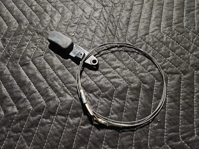 Cable de liberación pop capó original Porsche 944 951 Turbo S2 Foto 1 de 4