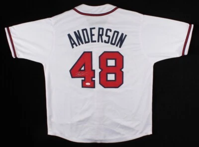Camiseta blanca firmada por Ian Anderson de los Bravos (JSA COA) Atlanta 2021 lanzador novato Foto 1 de 4
