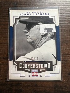 A90,065 - 2015 Panini Cooperstown Blue #92 Tommy Lasorda/25