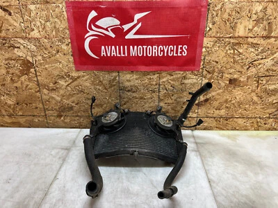 04 05 06 2004 2005 2006 YAMAHA YZFR1 YZF R1 RADIADOR MOTOR ENFRIADOR MANGUERAS OEM Foto 1 de 4