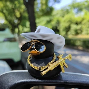 Cowboy Hat Black Duck Car Rear View Mirror Hanging Ornament Decoration 1pc - Bild 1 von 24