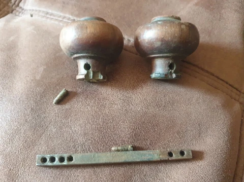 One pair of old/vintage wood door handles shabby Cover