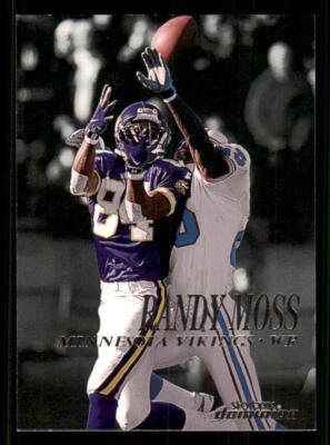 1999 SkyBox Dominion #1 Randy Moss - Image 1 of 2
