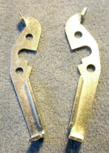 BMW R75 Halterung Drosselfeder rechte und linke Seite - Bild 1 von 1