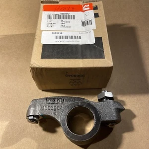 NEW OEM LEVER ROCKER For CUMMINS 4003912 4003904 - Imagen 1 de 5