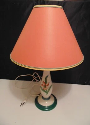 Lampe signé Louis Drimmer, céramique craquelée décor floral, avec son abat jour - Photo 1/4