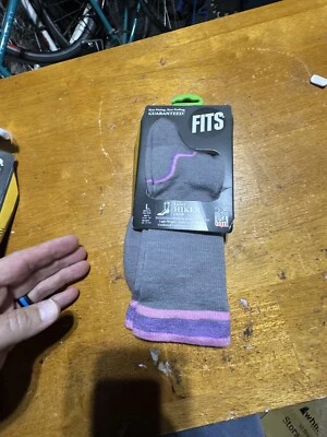 Calcetines grandes ligeros para excursionistas Foto 1 de 4