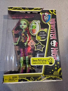 2011 IN BOX Monster High Doll Venus McFlytrap & Chewlian BOX DAMAGE - Picture 1 of 8