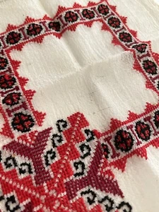 Vintage Hungarian COTTON GAUZE TEA NAPKINS embroidered c1930 - Picture 1 of 12