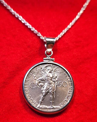 1931 Vaticano San Miguel Arcángel Moneda Plata Esterlina Colgante Collar + Caja Foto 1 de 4