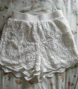 Cute Shorts from New Look - Size 10 🌞🌞🌞 - Picture 1 of 1