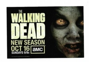 THE WALKING DEAD SEASON 1 BOX TOPPER POSTCARD PROMOTING SEASON 2 TRADING CARDS  - Picture 1 of 3