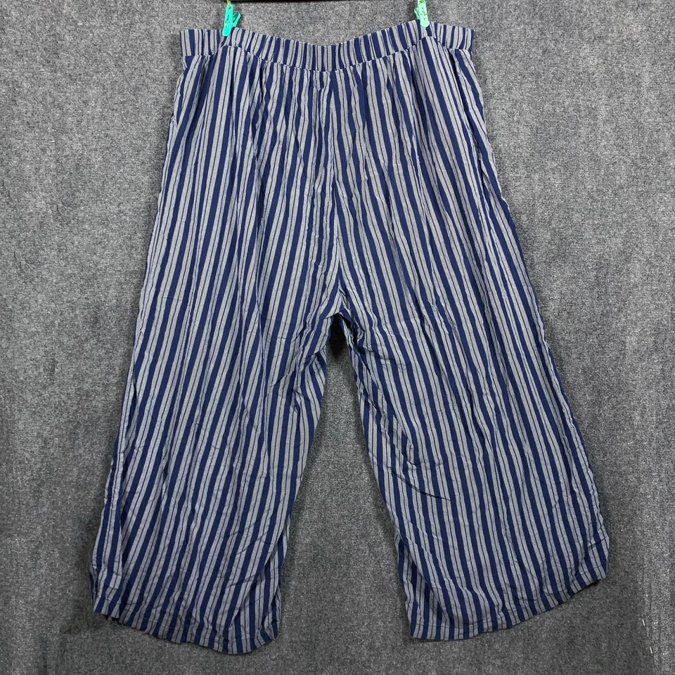 Pantalones Torrid Mujer 5T Azul Blanco Rayas Pierna Ancha Cortos Tirar Ligeros Foto 1 de 4
