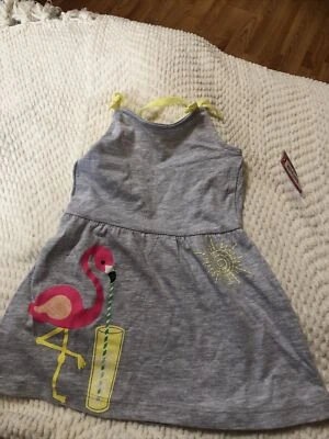 Vestido sin mangas gris con flamenco rosa 12 meses para niñas  Foto 1 de 4