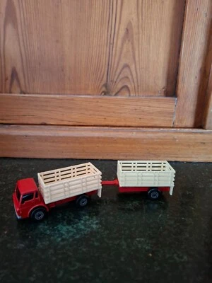 Matchbox TP-19 Cattle Truck & Trailer rot / creme original ohne OVP - Bild 1 von 4