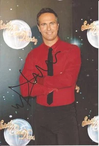 ENGLAND CRICKET* MICHAEL VAUGHAN SIGNED 6X4 PORTRAIT PHOTO+COA - Picture 1 of 1