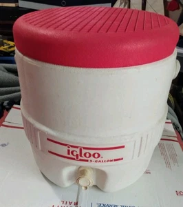 Vintage Igloo 3 Gallon Water Cooler Excellent Made In USA - Picture 1 of 8