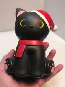 Salvadanaio natalizio gatto nero decorazione natalizia gatti carini allegri statuina mai usata - Foto 1 di 6
