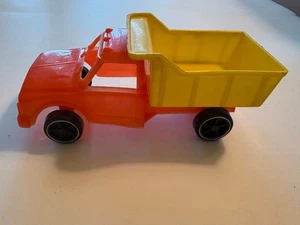 Vintage Gay Toys Inc Muldenkipper #389 Original Kunststoff orange & gelb Made USA - Bild 1 von 8