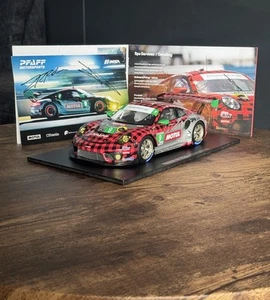 1:18 Ixo Porsche 911 GT3R Pfaff IMSA Vanthoor & Robichon Signed Card + Box Bonus - Picture 1 of 14