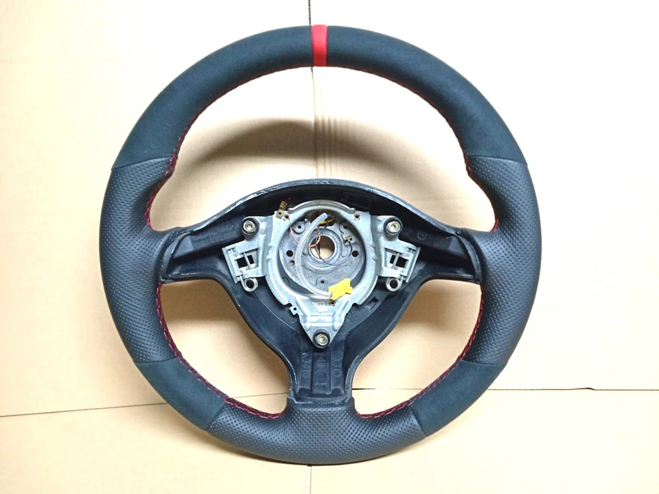 VW GOLF 4 IV R32 GTI BORA PASSAT 3BG B5 LENKRAD LEDER ALCANTARA - Bild 1 von 1