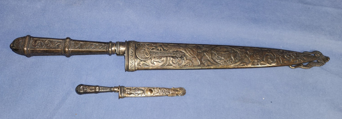 Gaucho Knife In Collectible Vintage Factory Manufactured Gaucho Knife In Collectible Vintage Factory Manufactured