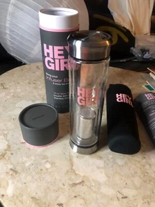 Botella infusora de té de vidrio Hey Girl 14 oz con doble pared aislada acero inoxidable nueva en caja - Imagen 1 de 5