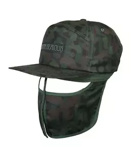 Mr. Serious - Gorra Desconocida con Máscara - Camuflaje Seis Paneles Snapback - Talla Única - Imagen 1 de 1