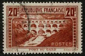 France 1929 20F Brown Pont du Gard Perf 13 SG 475 Bridge River VFU - For Charity - Picture 1 of 2
