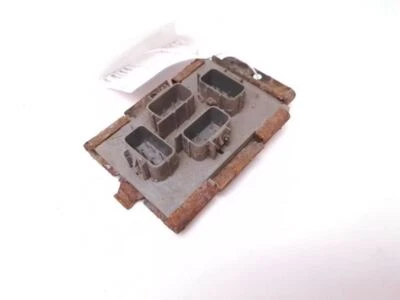 REAR LAMP CONTROL MODULE FOR GMC YUKON 2002 - Image 1 of 4