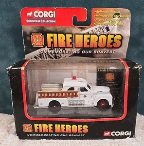 Corgi Fire Heroes Die-Cast 1951 White Seagrave Pumper Feuerwehrauto Feuerwehr - Bild 1 von 6