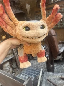 Juguete de peluche interactivo criatura Merqaal Galaxy's Edge Star Wars 2025 de los parques de Disney - Imagen 1 de 2