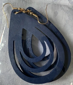 BLUE WOODEN HOLLOW CARVED PENDANT EARRINGS - Picture 1 of 2