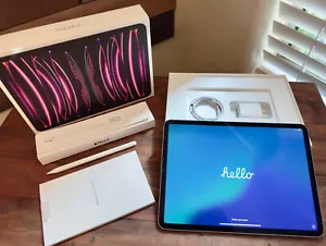 IPAD PRO 11 M2 4. GENERACJI WI-FI + TELEFON KOMÓRKOWY Z OŁÓWKIEM JABŁKOWYM I GWARANCJĄ - Zdjęcie 1 z 4