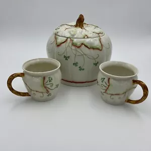 VTG Belleek Pottery (Ireland) Shamrock Pumpkin Cookie Jar & 2 Mugs No Chips - Picture 1 of 14