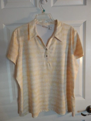 Camiseta deportiva de manga corta a rayas amarillas pálidas Zenergy Golf by Chico's (3) Foto 1 de 4