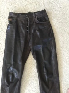 Knackig enge Lederhose Herren, Gr. M - Bild 1 von 8