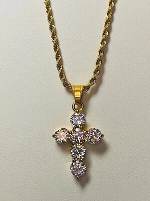 Collar Colgante Cruz Cristal Acabado Dorado con Cadena Cuerda - Elegante Declaración Foto 1 de 4