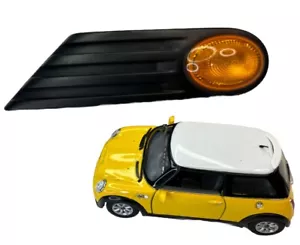07 08 09 10 MINI COOPER DRIVER SIDE TURN SIGNAL R55 R56 R57 - Picture 1 of 5