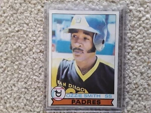 Ozzie Smith 1979 Rookie Baseball Trading Card - Nice Left-Right Centering - MLB - Bild 1 von 2