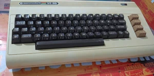 Commodore VIC VC 20 BROTKASTEN (+ NTs, Manuals, TV Cable) in US Box 8-bit - Bild 1 von 12