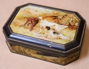 ANTIQUE MACROBERTSON'S HINGED TOFFEE TIN HUNTING DOGS - Bild 1 von 8